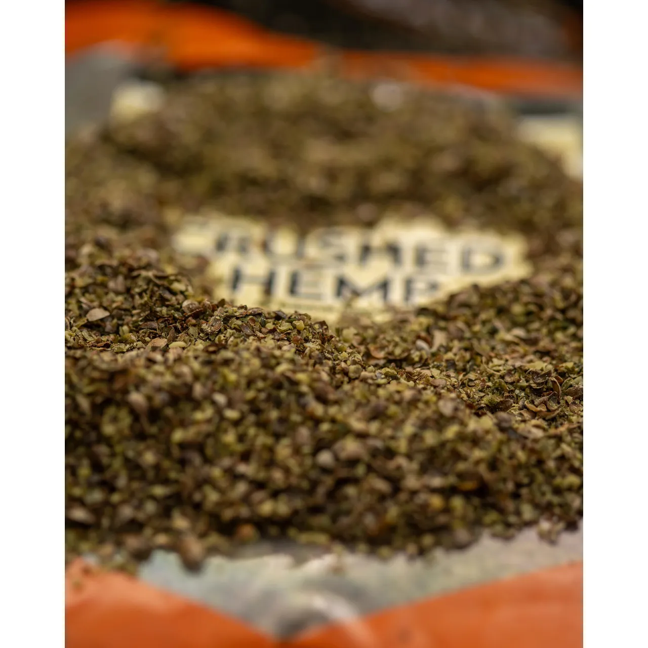Sonubaits Essential Ingredients Crushed Hemp Detail