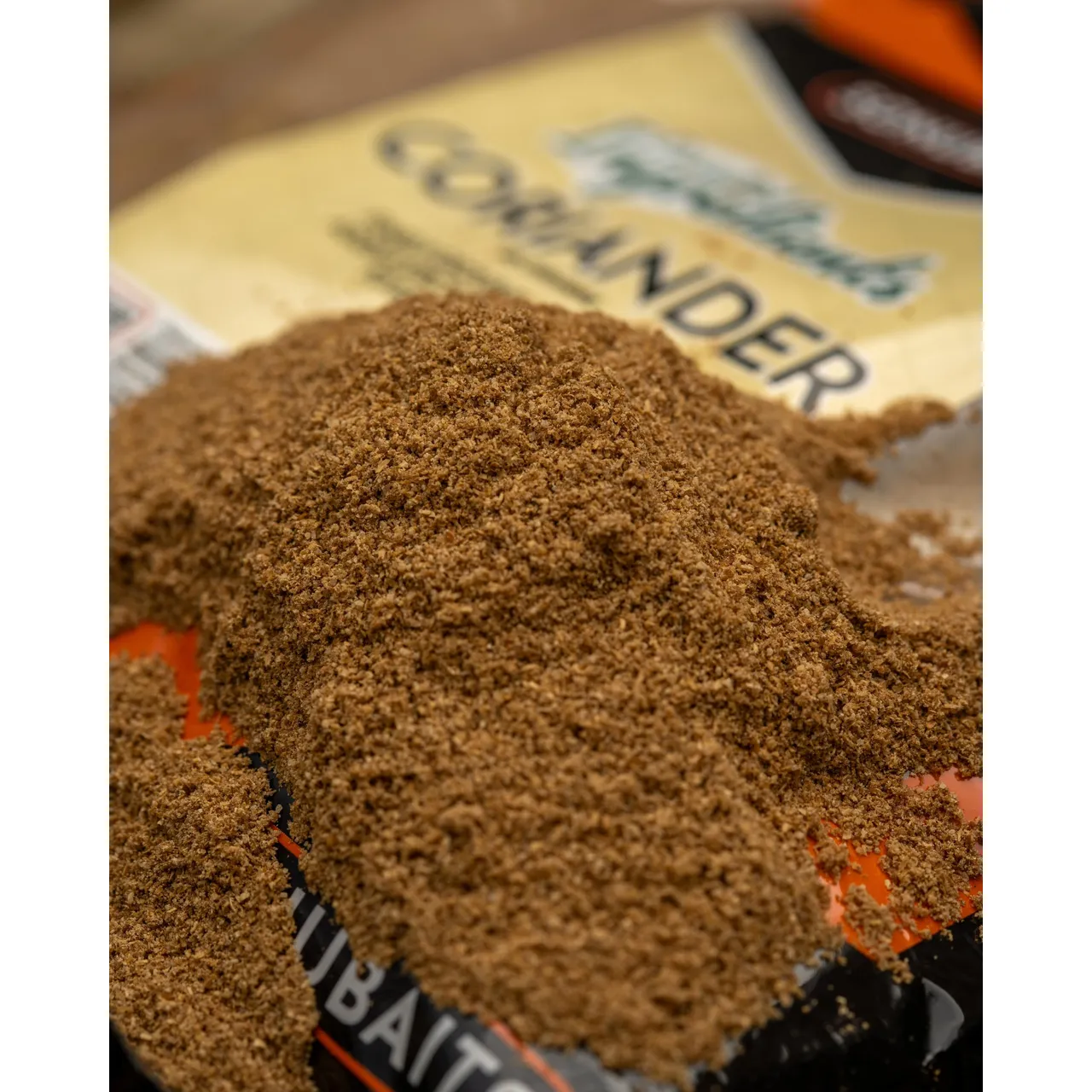 Sonubaits Essential Ingredients Coriander Pulver auf Verpackung Sonubaits Essential Ingredients Coriander Pulver auf Verpackung